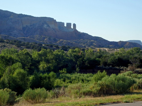 GDMBR: A Castle Rock greets us in the morning.